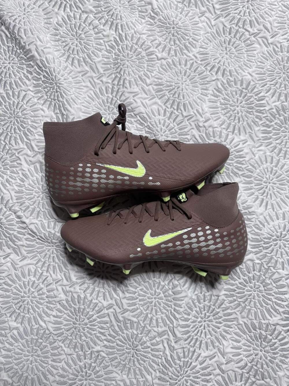 Nike Zoom Mercurial Superfly 10 Academy KM FG/MG Soccer Cleats Plum 8 Men’s.